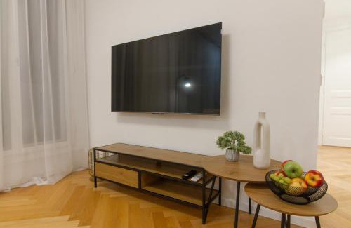 Old Town Apartment | 2 Rooms Apartment with Sauna and Terrace