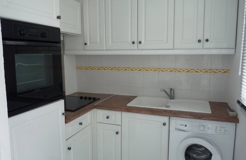 Mandelieu-La-Napoule Apartment | 2 rooms appartment in Mandelieu wit air conditionning and swimming pool