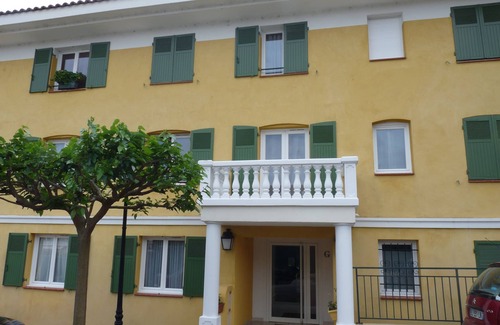 Mandelieu-La-Napoule Apartment | 2 rooms appartment in Mandelieu wit air conditionning and swimming pool