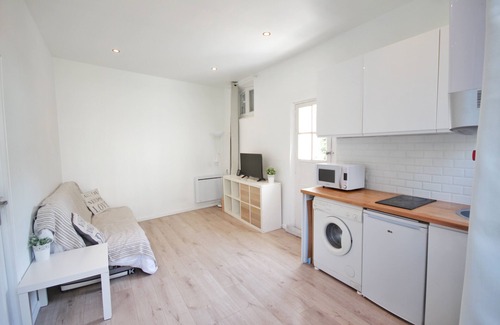 Villers-sur-Mer Condo | 2 rooms CENTER + South facing garden