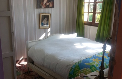Ault House | 2 ROOMS FOR RENT TWO STEPS FROM THE SEA