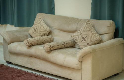 Mussafah House | 2 Rooms in villa