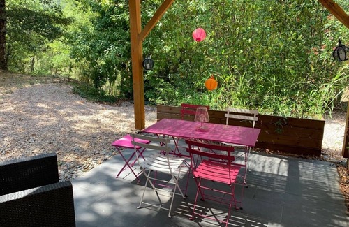 Meounes-les-Montrieux Apartment | 2 ROOMS WITH SWIMMING POOL IN A VILLA IN THE HEART OF NATURE ABSOLUTE CALM