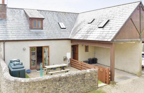 Puncknowle House | 2 Sawmill Cottages