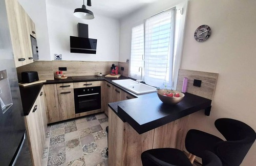 Les Sablettes Apartment | 2 Schlafzimmer, Klimaanlage, in der Nähe des Meeres
