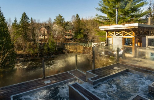 Mauricie House | 2 Serene Units w/Cycling Trail Just Steps Away | Near Wolf River & National Park