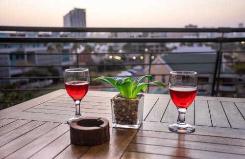 Durban Point Apartment | 2 Sleeper with King Bed at Point Waterfront