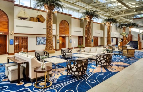 St. Pete Beach Hotel | 2 Standard Hotel Room at Island Grand at TradeWinds, 5 Onsite Pools!