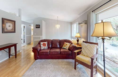 Spokane Valley House | 2-story home with private backyard, grill, fireplace, washer/dryer, & streaming