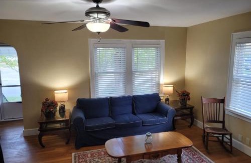 Wilmington House | 2 Story House-Comfy long stay rates- with Hot Tub