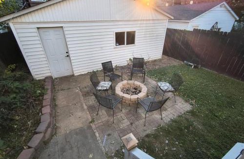 St. Louis House | 2 story nice home with character
