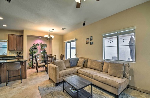 Sierra Verde House | 2-Story Surprise Getaway w/Patio + Fire Pit!