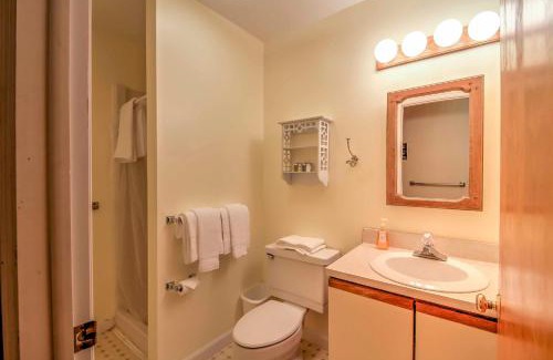 Killington House | 2-Story Townhouse - 1 Mi to Killington Ski Area!