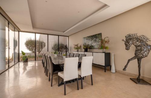 Annakhil Villa | 2 Superbe villas avec chacune piscine privée & jardin 5 ou 6 chambres
