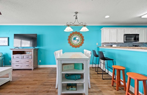 Miramar Beach Condo | 2 Umbrellas & 4 Chairs! 1st Floor, Heated Pool, Pet Friendly, New Beach Ramp