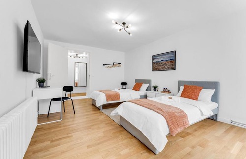 Kopenick Apartment | 2 Zimmer Apartments,4 Betten,zentral am Sbahnhof Köpenick,vollmöbliert