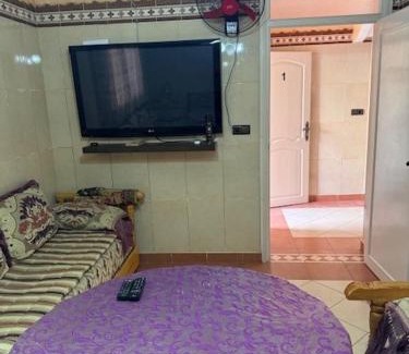 Nador House | 2 Zimmer Wohnung Corniche Nador Sidi Ali- am Meer & Wifi