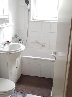 Merheim Apartment | 2 Zimmer Wohnung