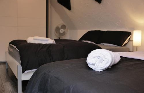 Offenburg Apartment | 2 Zimmer Wohnung mit Küche und Terrasse
