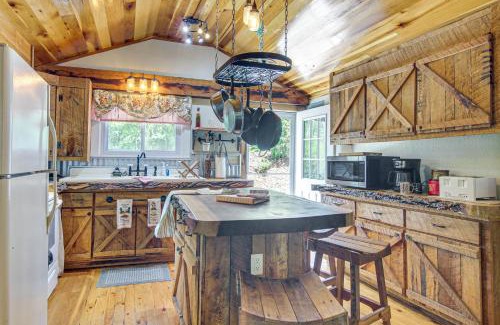 Skyland House | 20-Acre Cabin with Pond 5 Mi to Biltmore Estate!