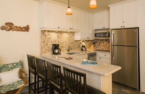 Red Hook Condo | 20% discount August-October Beautiful Beachfront Villa non Sapphire Beach.