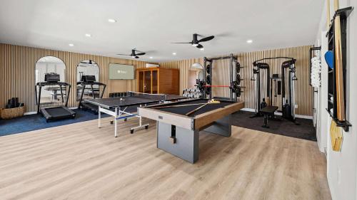 Anona House | 20 Guests Pool Luxe Gym Sauna Pickleball