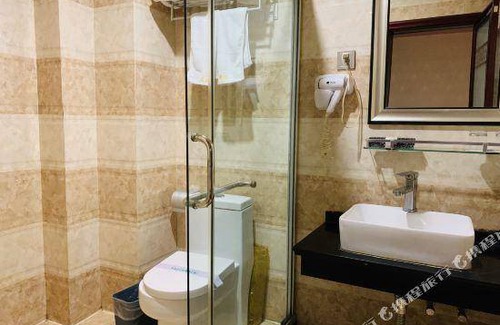 Zhijin County Hotel | 20 m² Hotel ∙ 2 guests