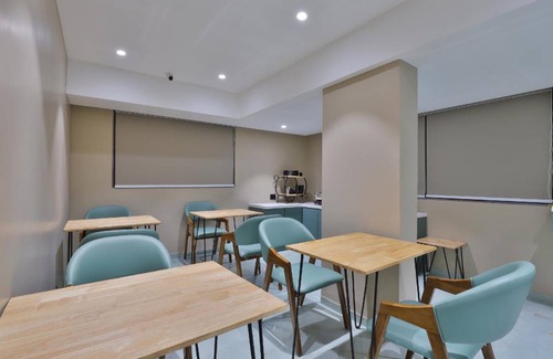 Bodakdev Hotel | 20 m² Hotel ∙ 2 guests