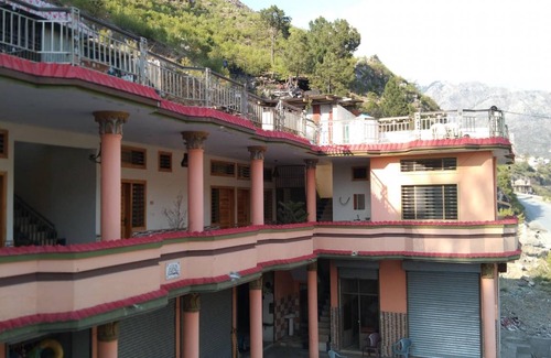Abbottabad Hotel | 20 m² Hotel ∙ 2 guests