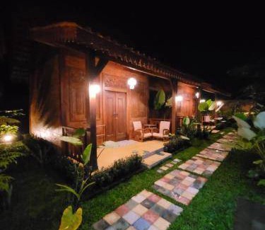 Mendut Hotel | 20 m² Hotel ∙ 4 guests