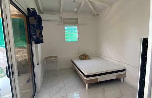 Schoelcher House | 20 m² House ∙ 1 bedroom ∙ 2 guests