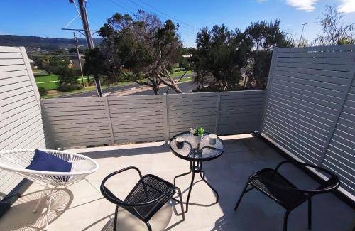 Safety Beach House | 20 m² House ∙ 3 bedrooms ∙ 9 guests