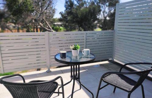 Safety Beach House | 20 m² House ∙ 3 bedrooms ∙ 9 guests