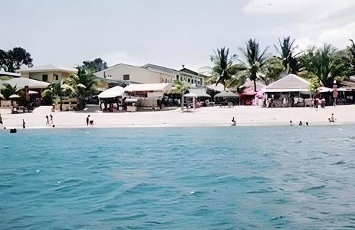 Puerto Galera Cabin | 20 m² Lodge ∙ 4 guests
