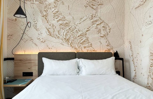 Sierre Resort | 20 m² Private room ∙ 1 bedroom ∙ 2 guests
