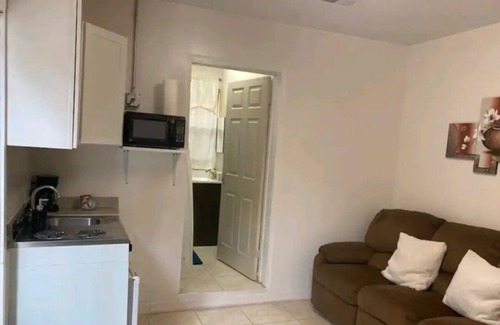 Bearss Plaza Apartment | #20 @Marjory’s in-law suite
