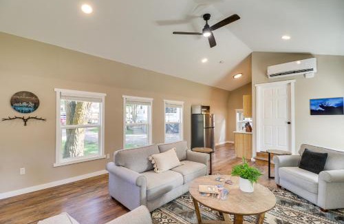 Columbia Falls House | 20 Mi to Glacier Natl Park Pet-Friendly Cabin