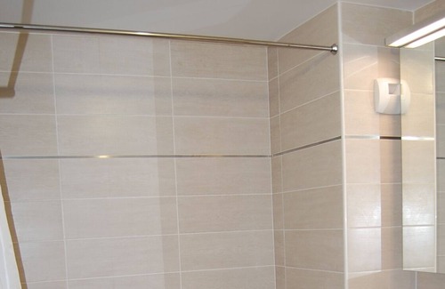 Conflans-Sainte-Honorine Apartment | 20 min from PARIS St Lazare - Central Park - Appart T3 with terrace overlooking park