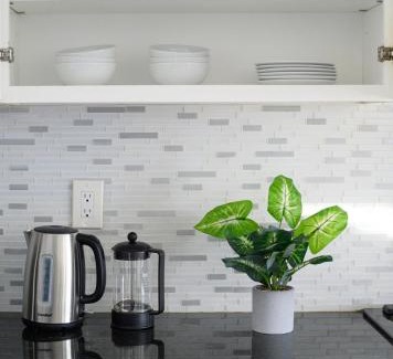 Little Ferry Apartment | 20 min to NYC, Newly Renovated, Private Driveway
