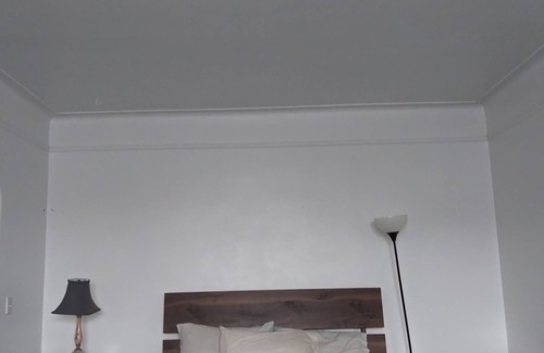 Soundview Apartment | 20 mins to Downtown NYC ~ 1 Double Bedroom