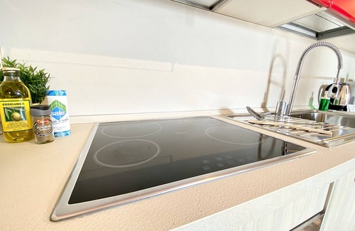 Comasina Apartment | [20 minutes from DUOMO] - ♛★♛ apartment with Suite