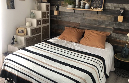 Colombelles Apartment | 20 minutes from the beach apartment with terrace a small haven of peace
