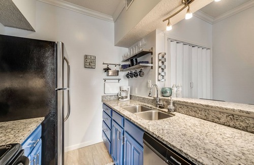Irving Apartment | 20% OFF I34 - Cozy 1BD, Pool, HWY161/183, DFW South - Irving