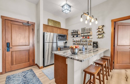 Salt Lake Mountain Resorts Condo | 20% off - Summer Deal! Only Available in August – Grab It Fast!