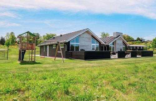 Bønnerup Strand House | 20 person holiday home in Glesborg