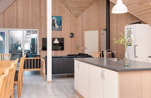 Toftum House | 20 person holiday home in Rømø