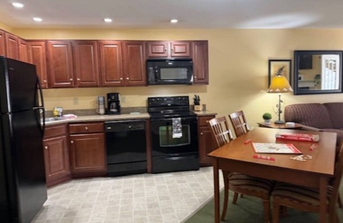 Francestown House | 20% Sale April/May NH Condo Unit 4E