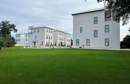 Inlet Beach House | 20 Spinnaker Lane - Grove at Inlet Beach