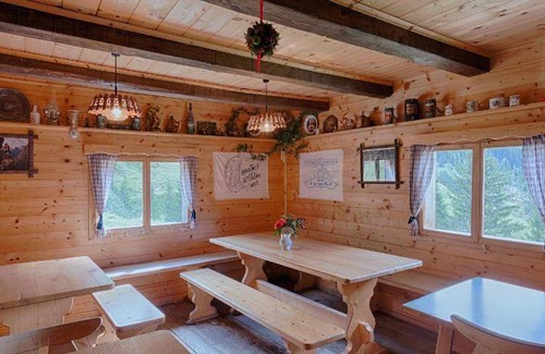 Sankt Johann im Pongau Apartment | 200 m² Apartment ∙ 6 bedrooms ∙ 12 guests