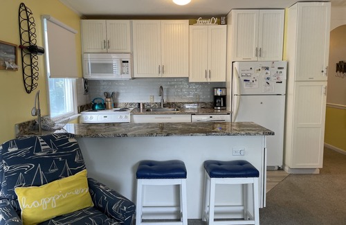 Rehoboth Beach Condo | 200 Feet From The Beach And Boardwalk!